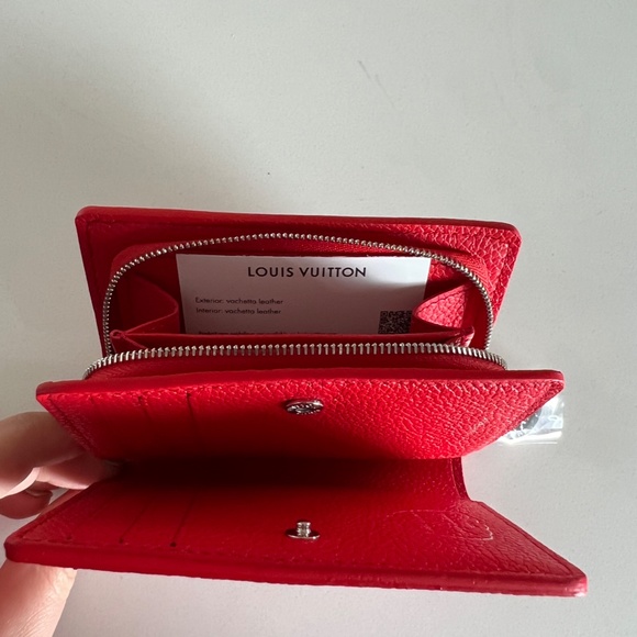 Louis Vuitton | [Japan Exclusive] LV x YK Red Kusama Wallet - Picture 9 of 11